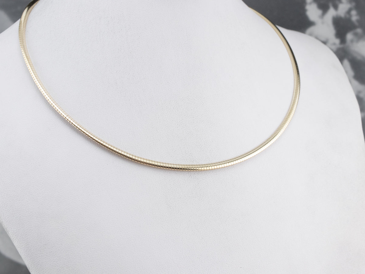 Collar Cadena Plana Omega Oro