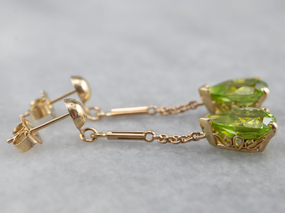 Pendientes colgantes de cadena de oro con peridoto