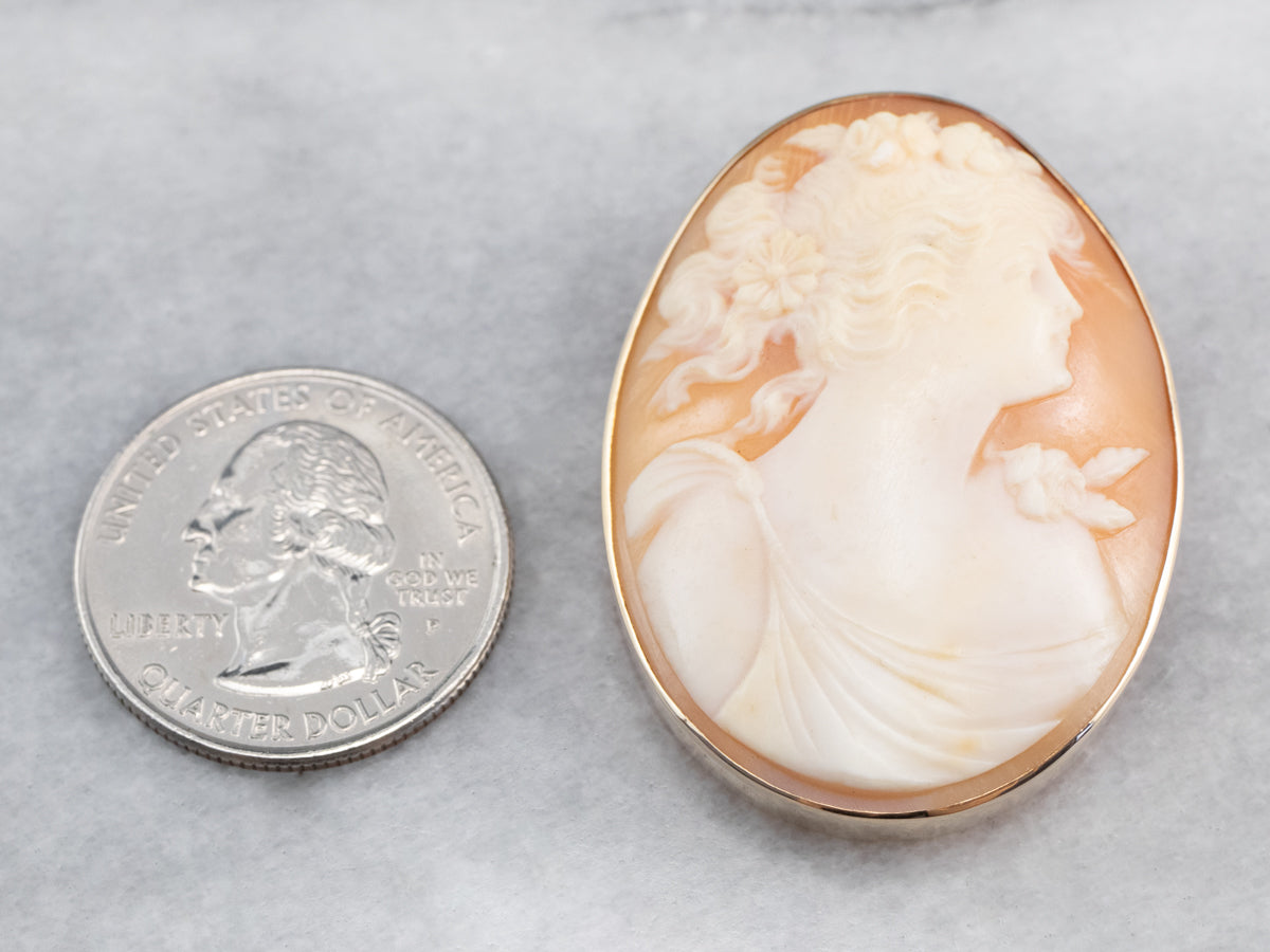 Vintage Gold Cameo Pendant or Pin