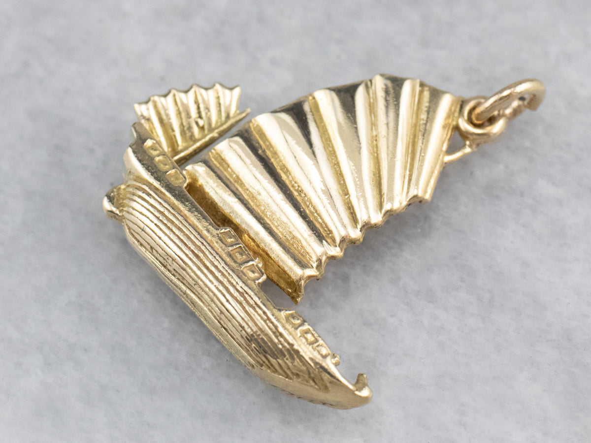 Chinese Junk Ship Gold Charm