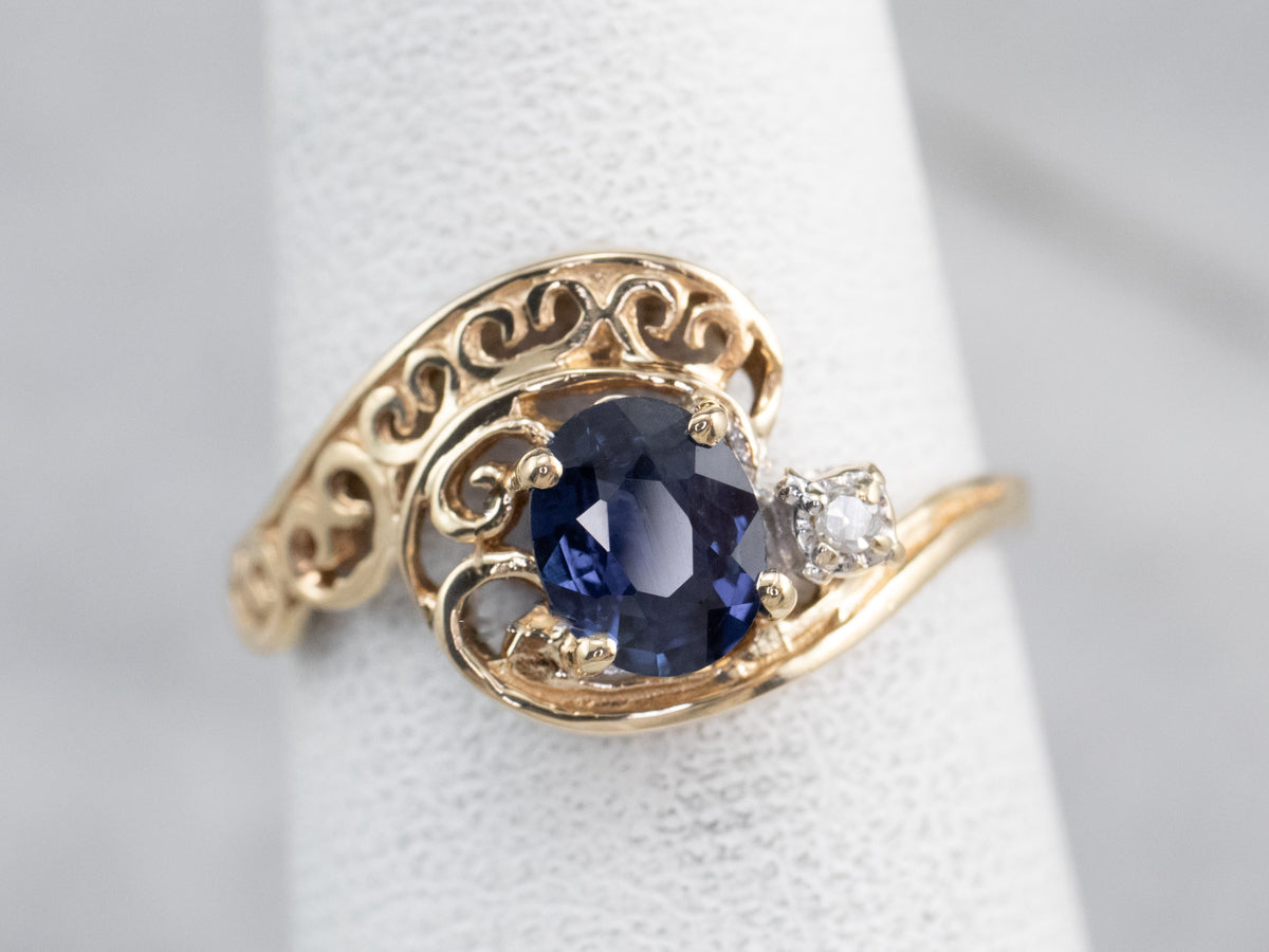 Asymmetrical Sapphire Diamond Gold Filigree Ring