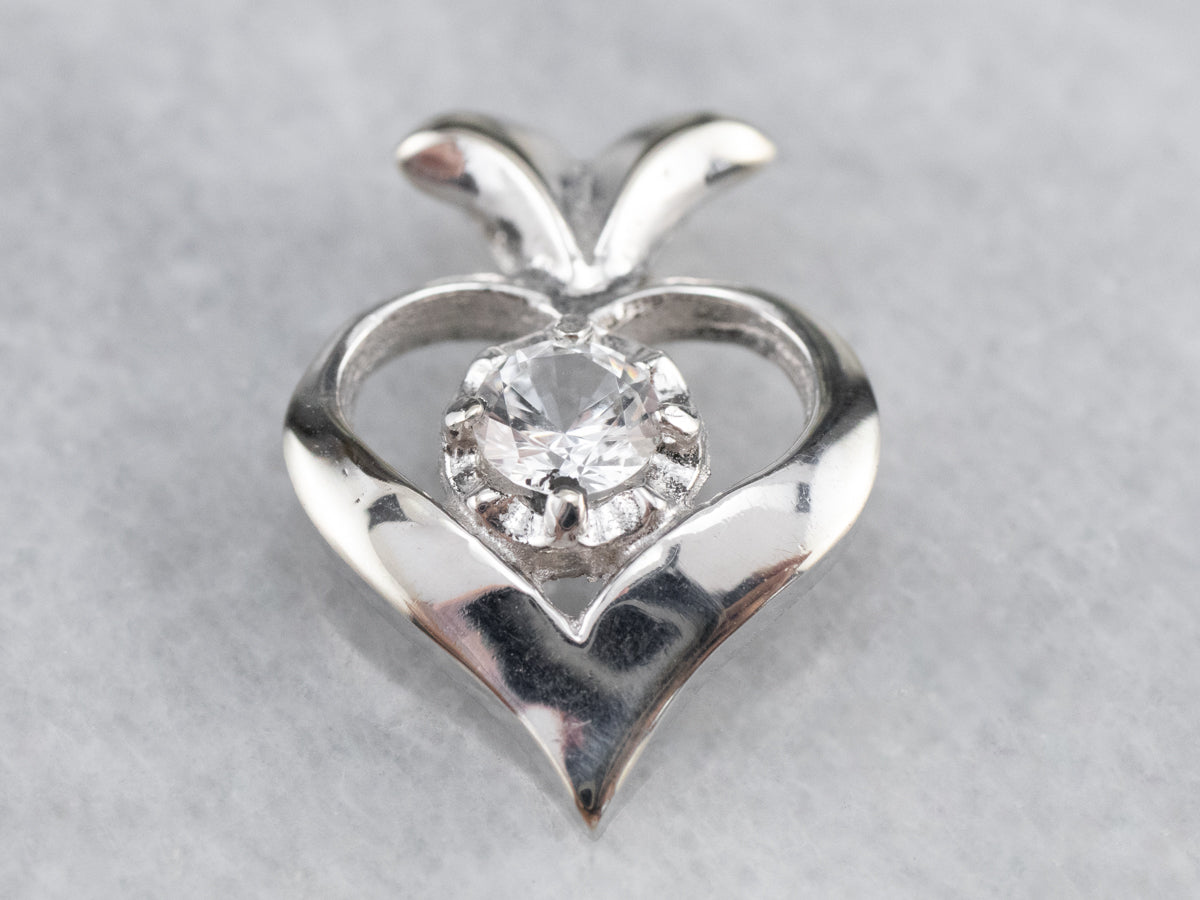 Modern Gold Diamond Heart Pendant