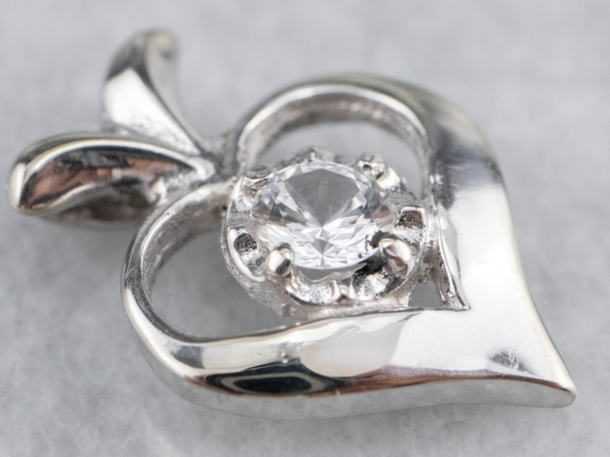 Modern Gold Diamond Heart Pendant