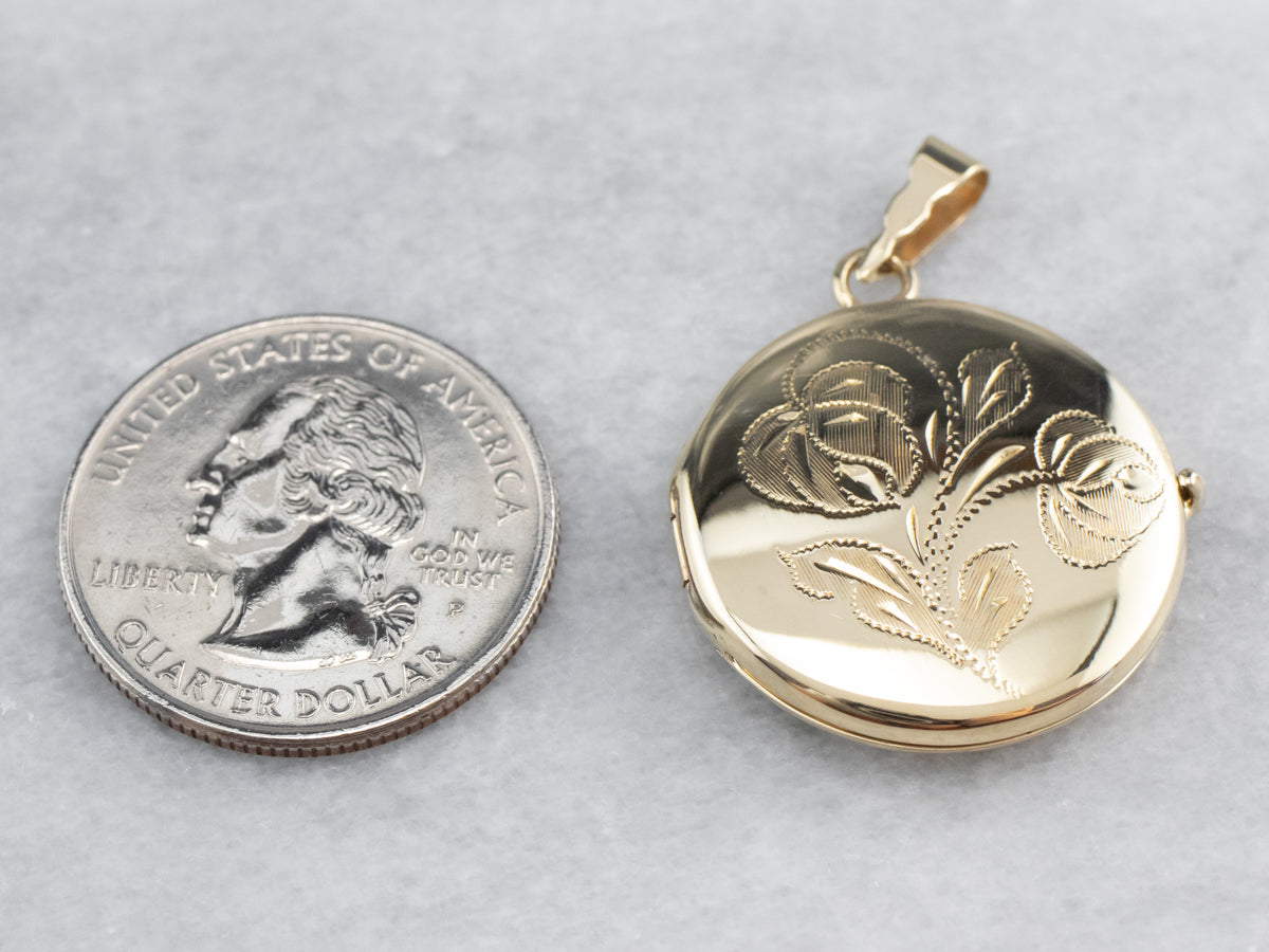 Etched Retro Era Round Gold Locket