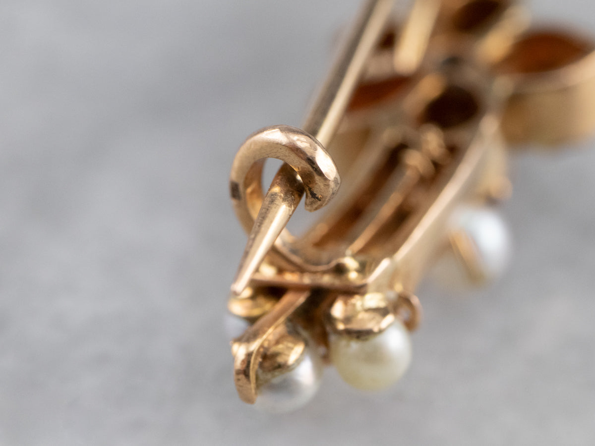 Broche de perlas y zafiros rubíes con diamantes talla Old Mine