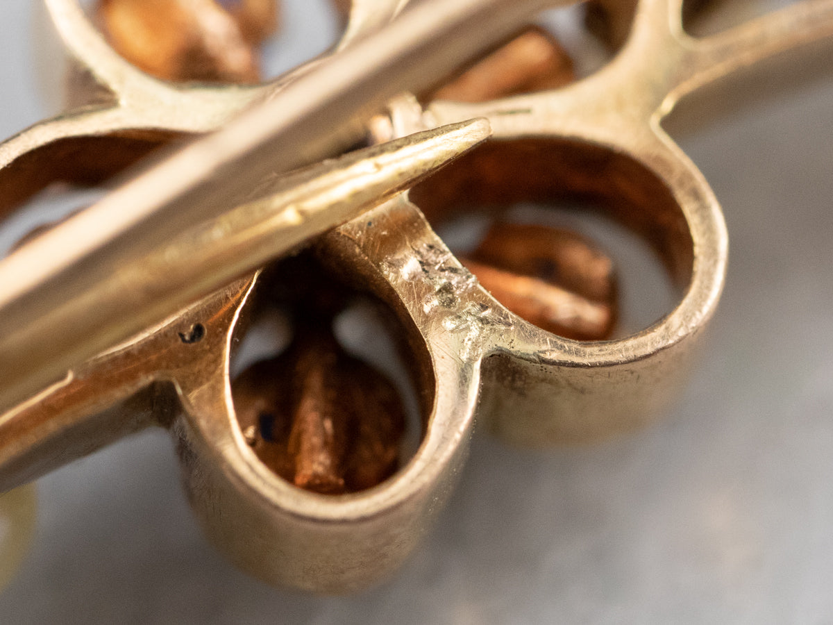 Broche de perlas y zafiros rubíes con diamantes talla Old Mine