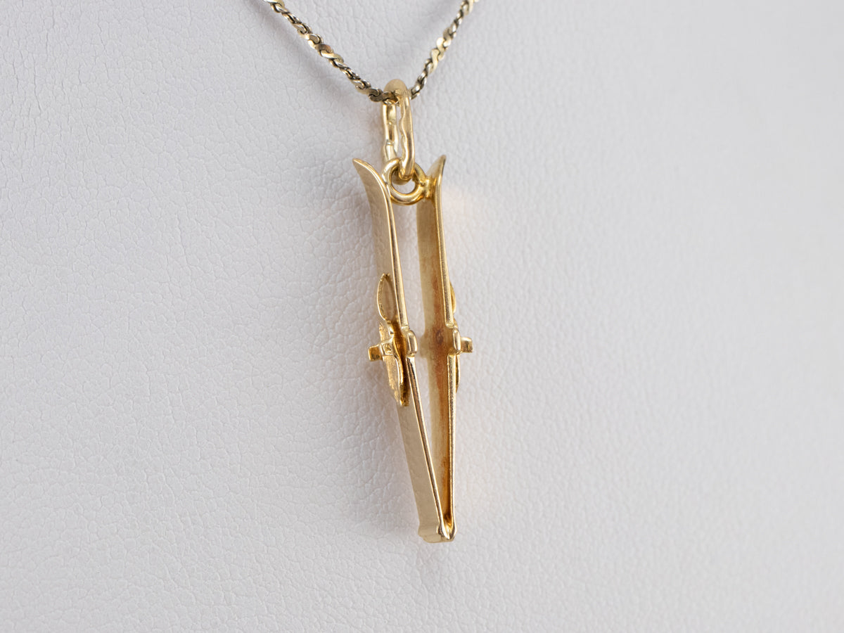 Vintage 18K Gold Skiing Charm Pendant