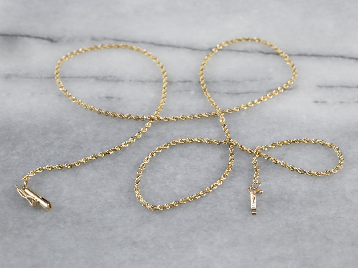 Cadena torcida de cuerda de oro amarillo de 14 quilates