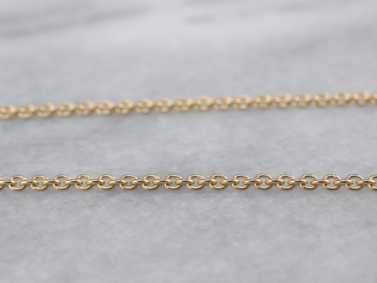 Cadena tipo cable de oro brillante