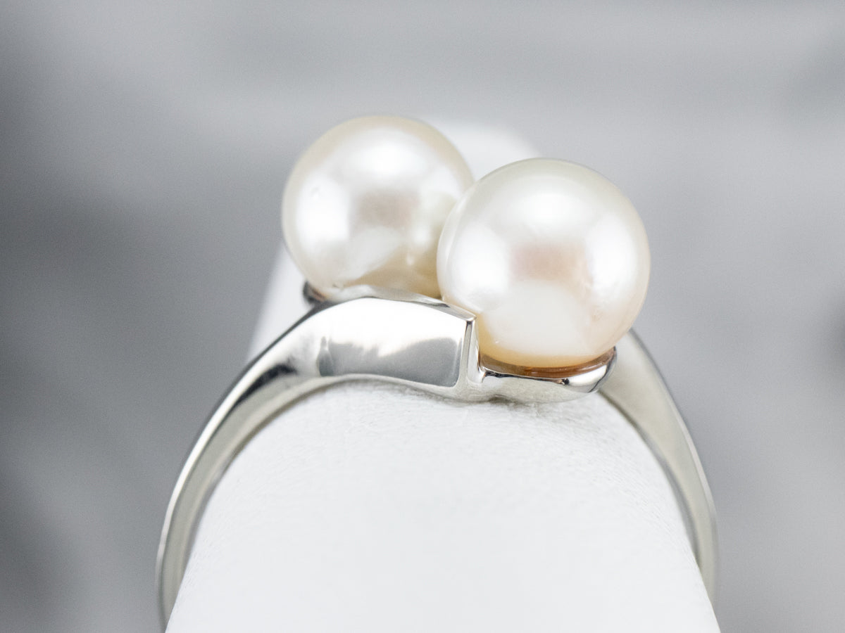 Simple Pearl Bypass Ring
