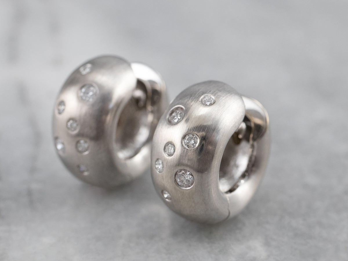 Brushed Gold Etoile Diamond Hoop Earring