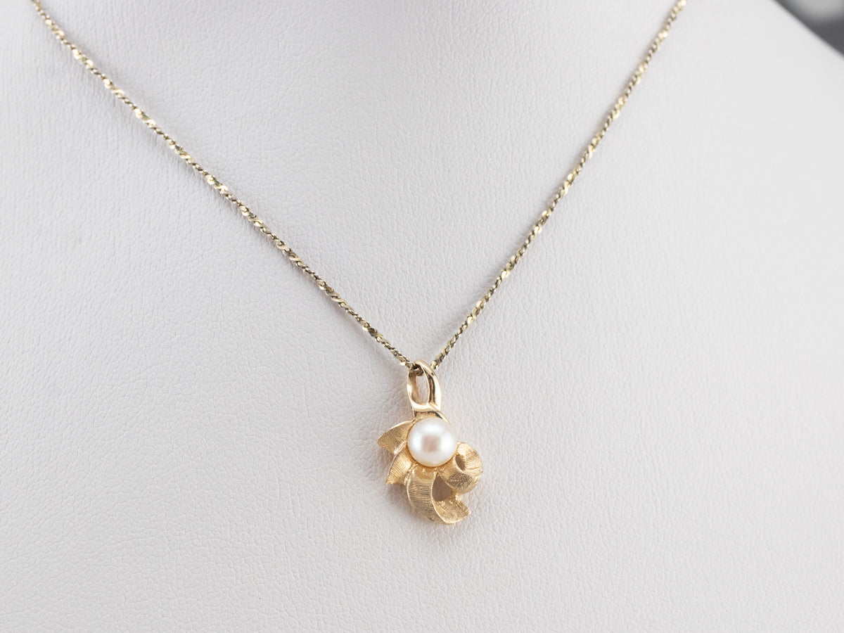 Vintage Textured Gold Pearl Pendant