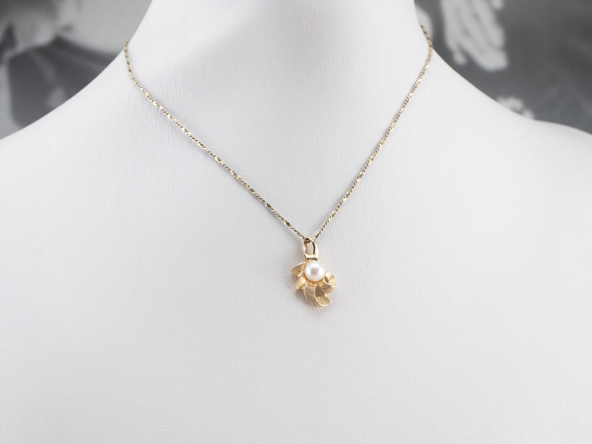Vintage Textured Gold Pearl Pendant