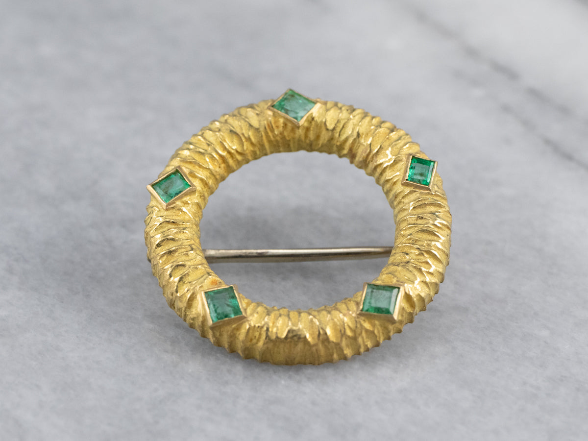 Yellow 18K Gold Emerald Circle Pin
