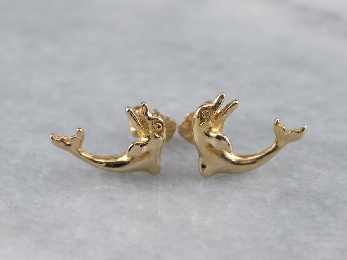 Pendientes de delfín de oro