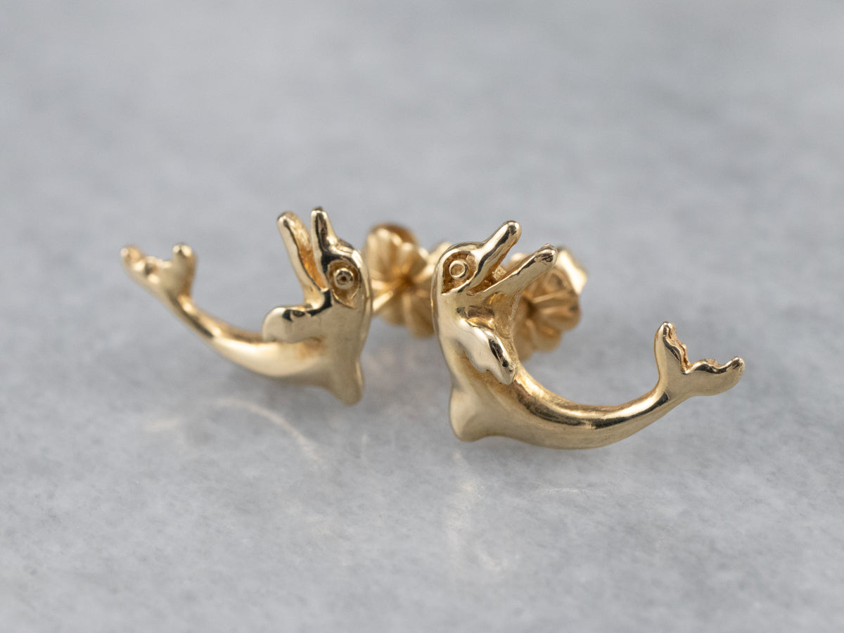 Pendientes de delfín de oro