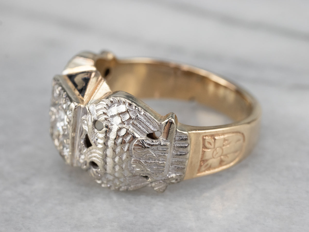 Anillo de oro de dos tonos con esmalte de diamantes masónicos