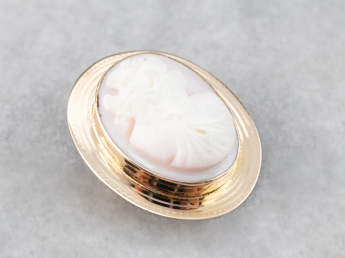 Vintage Pink Shell Cameo Gold Brooch