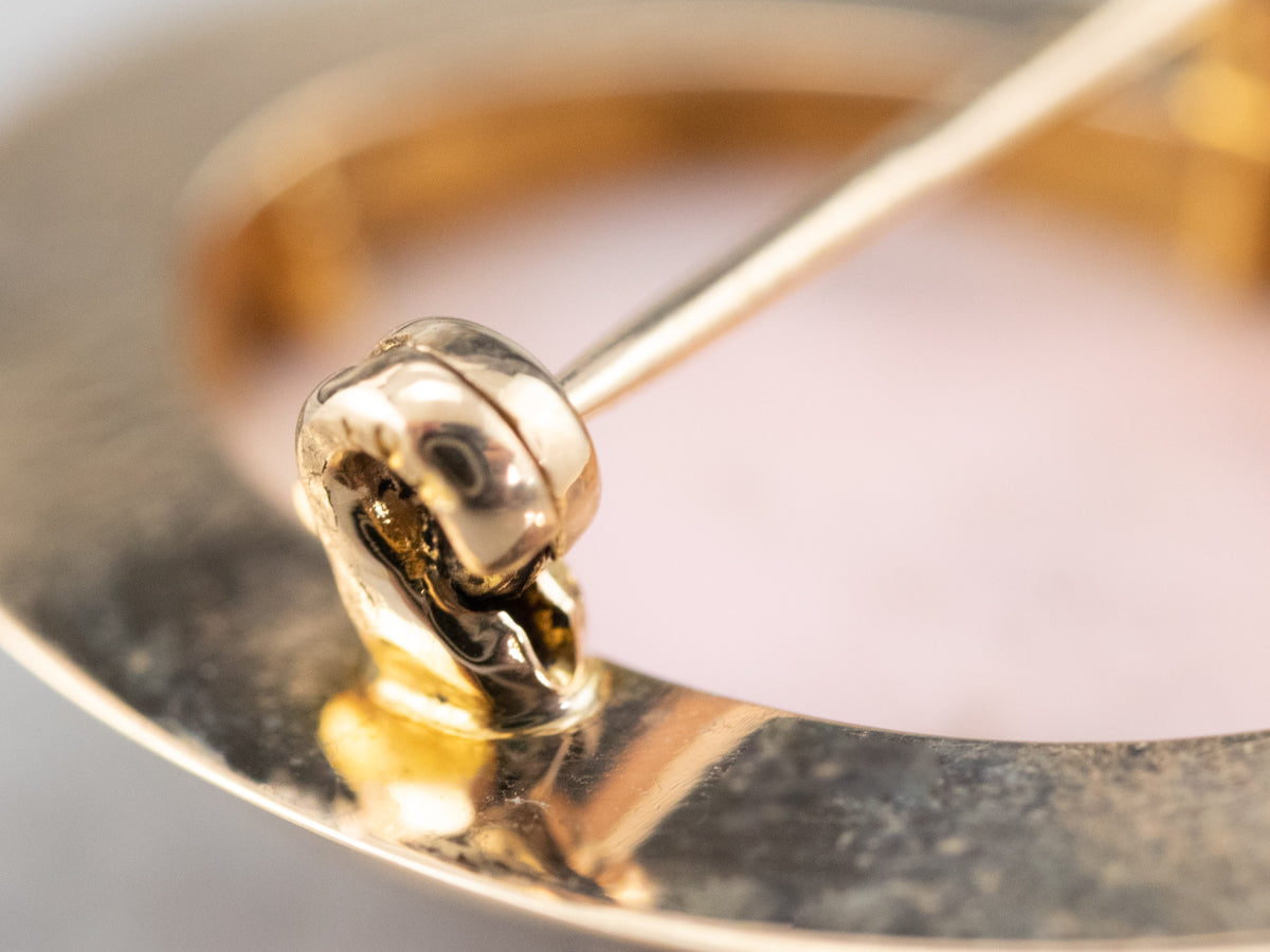 Vintage Pink Shell Cameo Gold Brooch