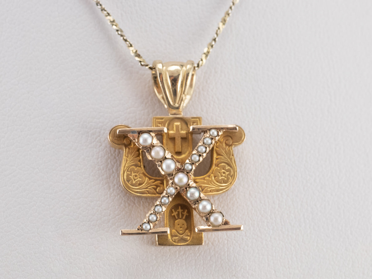 Colgante de la Fraternidad Chi Psi de Oro Perlado