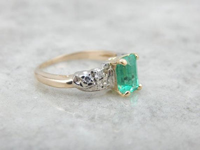 Colombian Emerald and Retro Era Ring for Engagement or Cocktail Piece