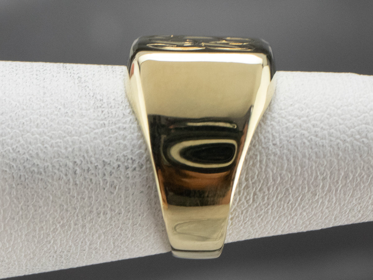 Scrolling "EB" Green Gold Signet Ring