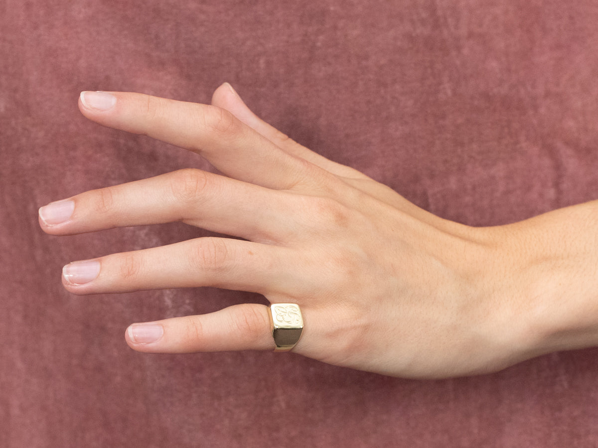 Scrolling "EB" Green Gold Signet Ring