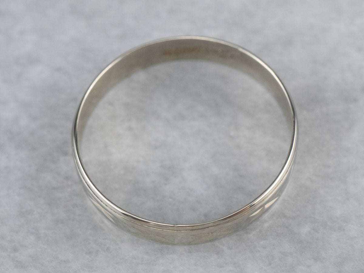Patterned 18K White Gold Wedding Band