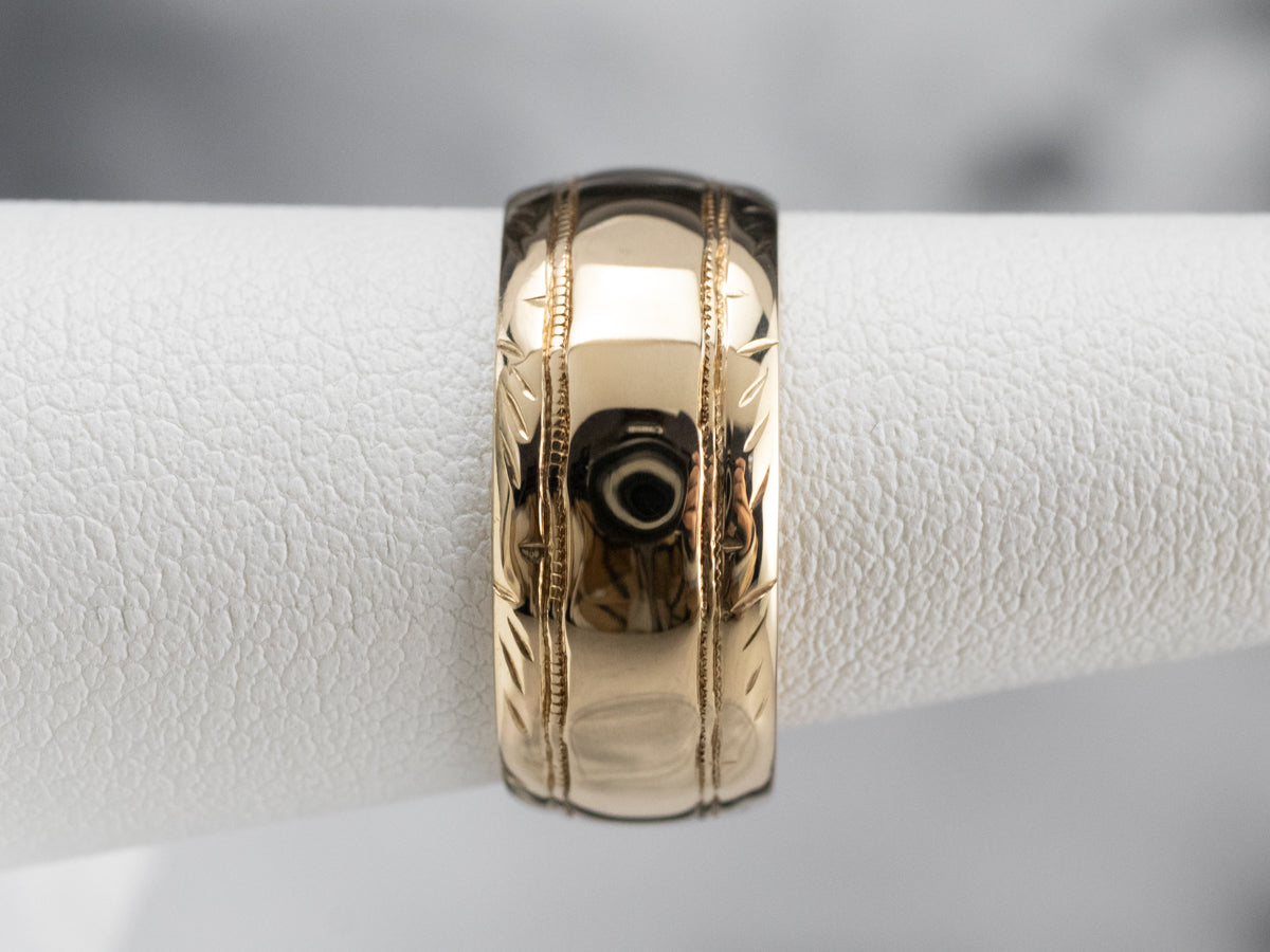 Wide Pattern Edge Gold Band