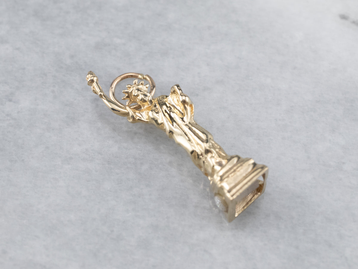 Vintage 14K Gold Statue of Liberty Charm
