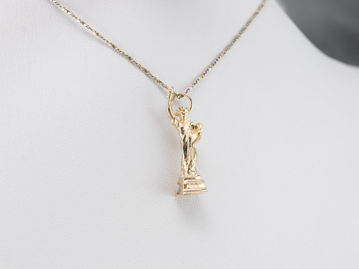 Vintage 14K Gold Statue of Liberty Charm