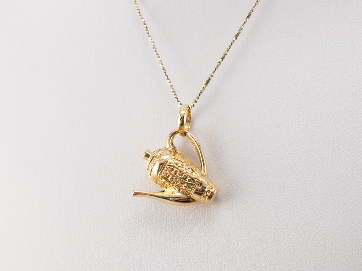 Ornate 18K Gold Teapot Charm