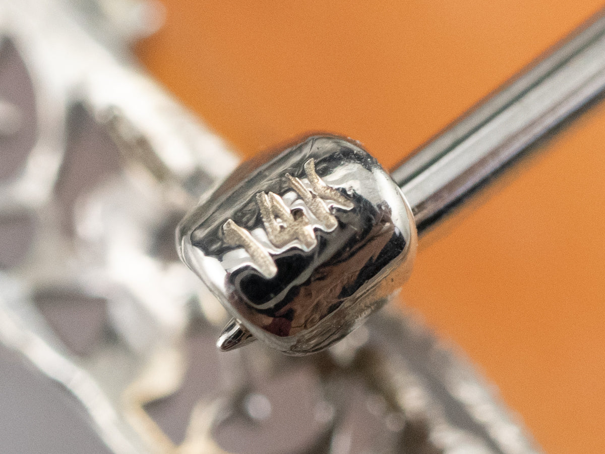 Beautiful Large Floral Cameo Brooch