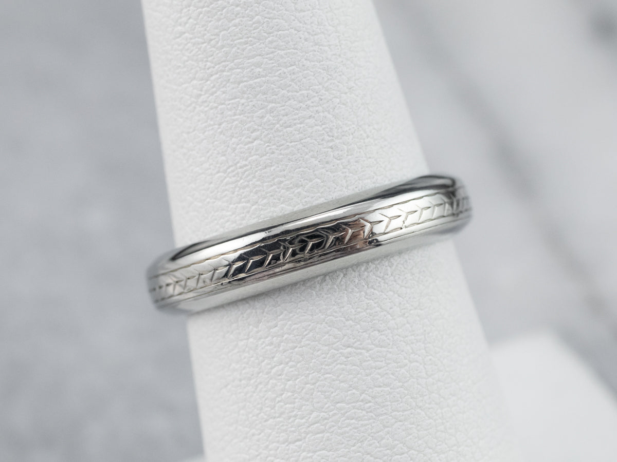 18K Gold Engraved Wheat Pattern Band