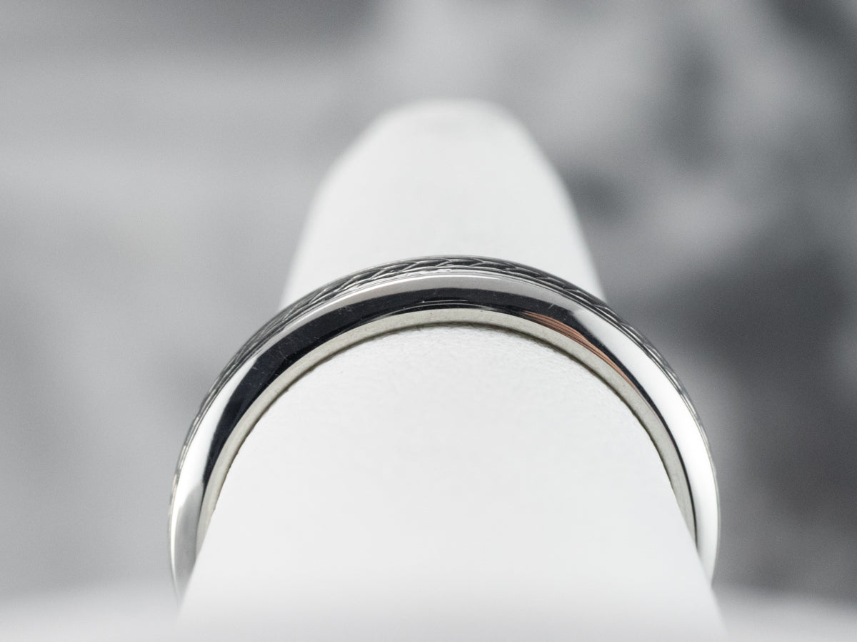 18K Gold Engraved Wheat Pattern Band