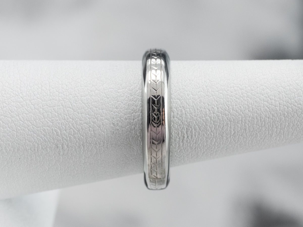 18K Gold Engraved Wheat Pattern Band