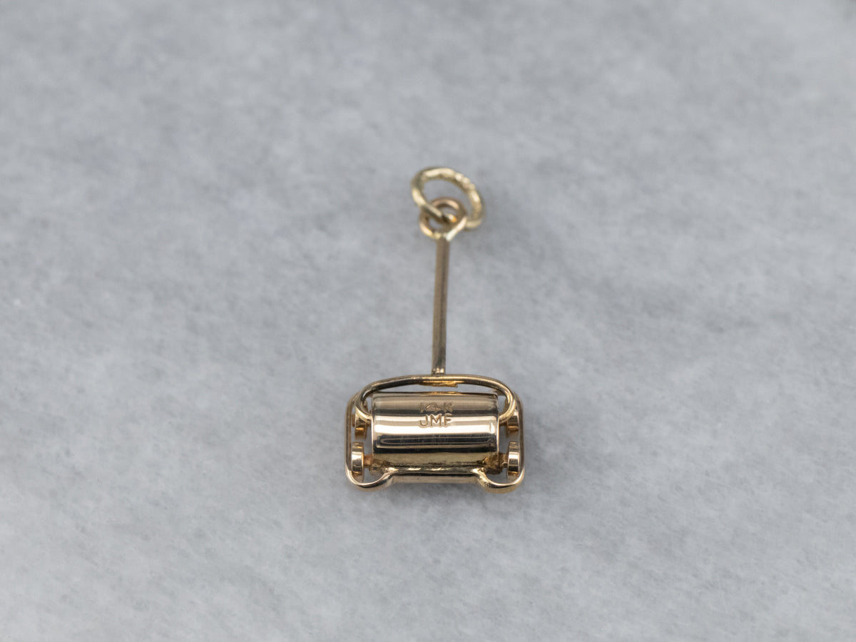 Yellow Gold Manual Vacuum Charm