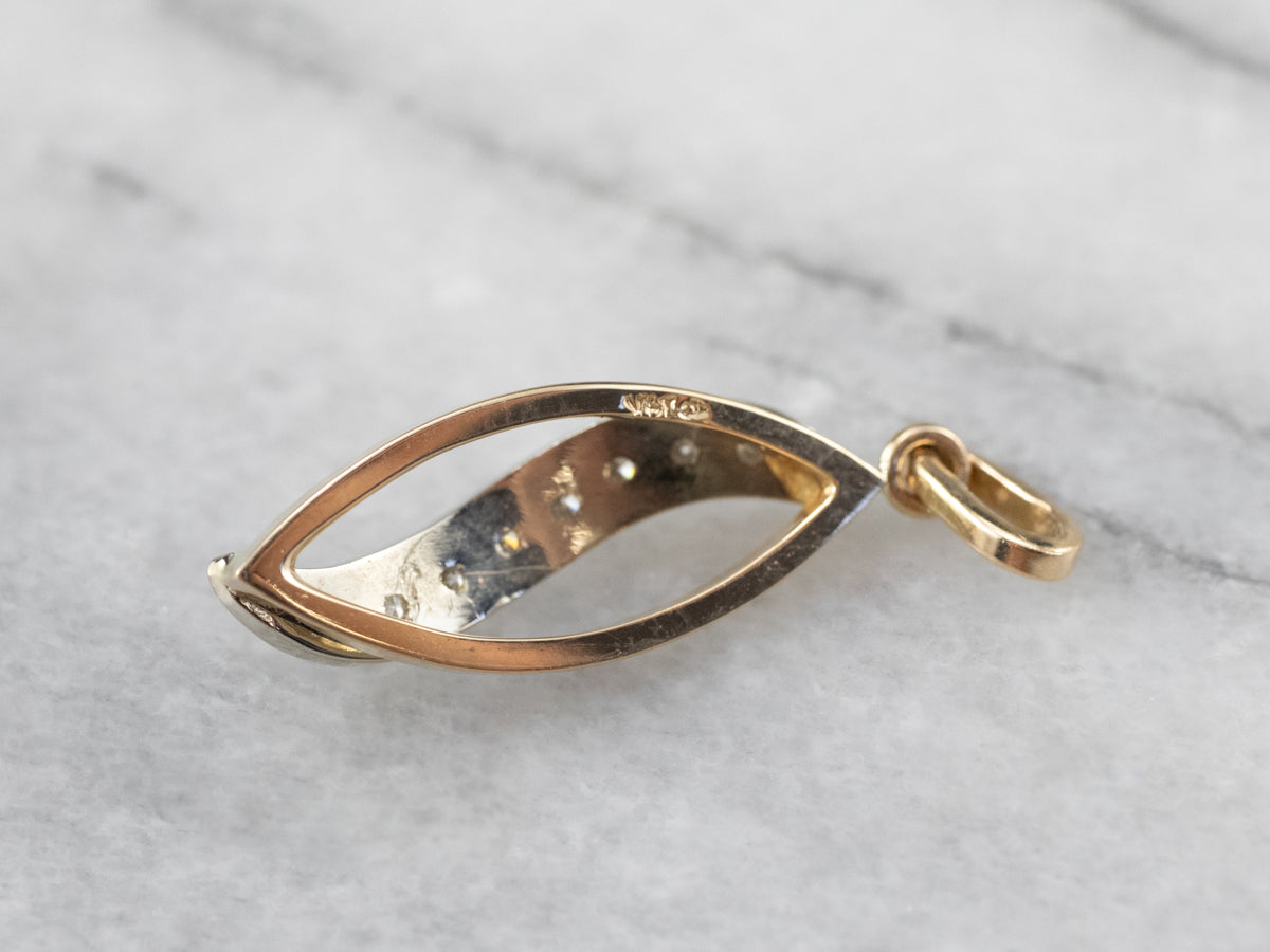 Colgante moderno de oro de dos tonos con diamantes