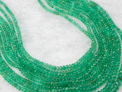 High Quality Beaded Emerald Necklace with Platinum and Diamonds