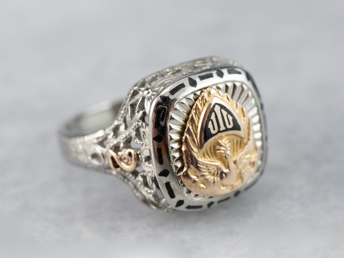 Antique Upper Iowa University School Ring