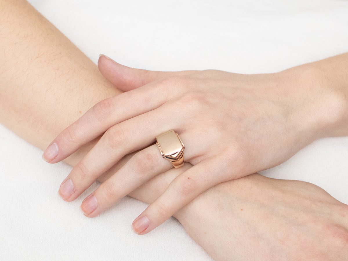 Unisex Gold Signet Ring