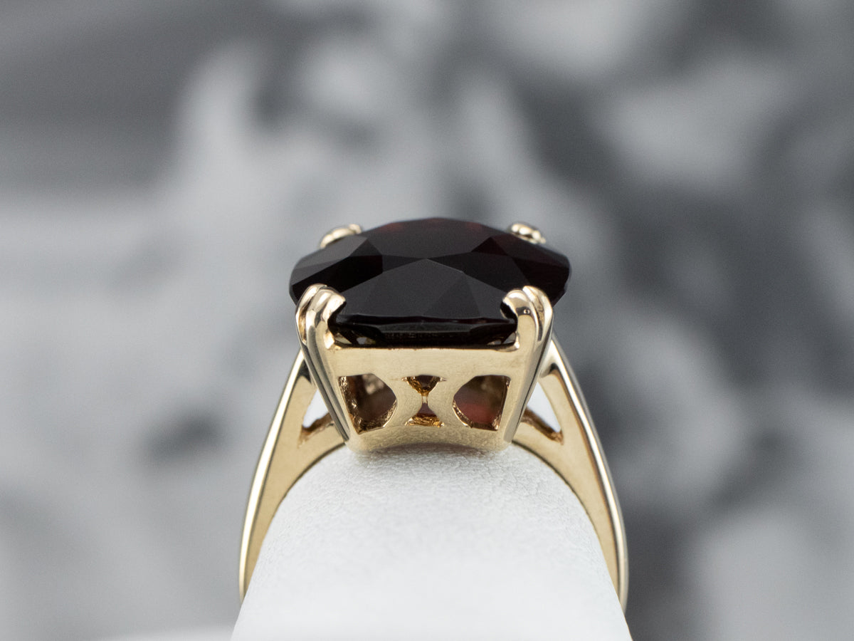 Vintage Garnet Cocktail Ring in Yellow Gold