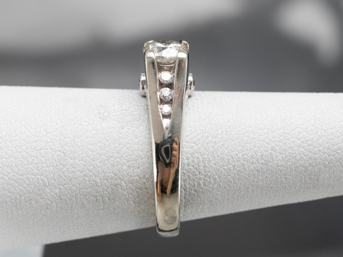 Modern Round Brilliant Diamond Engagement Ring