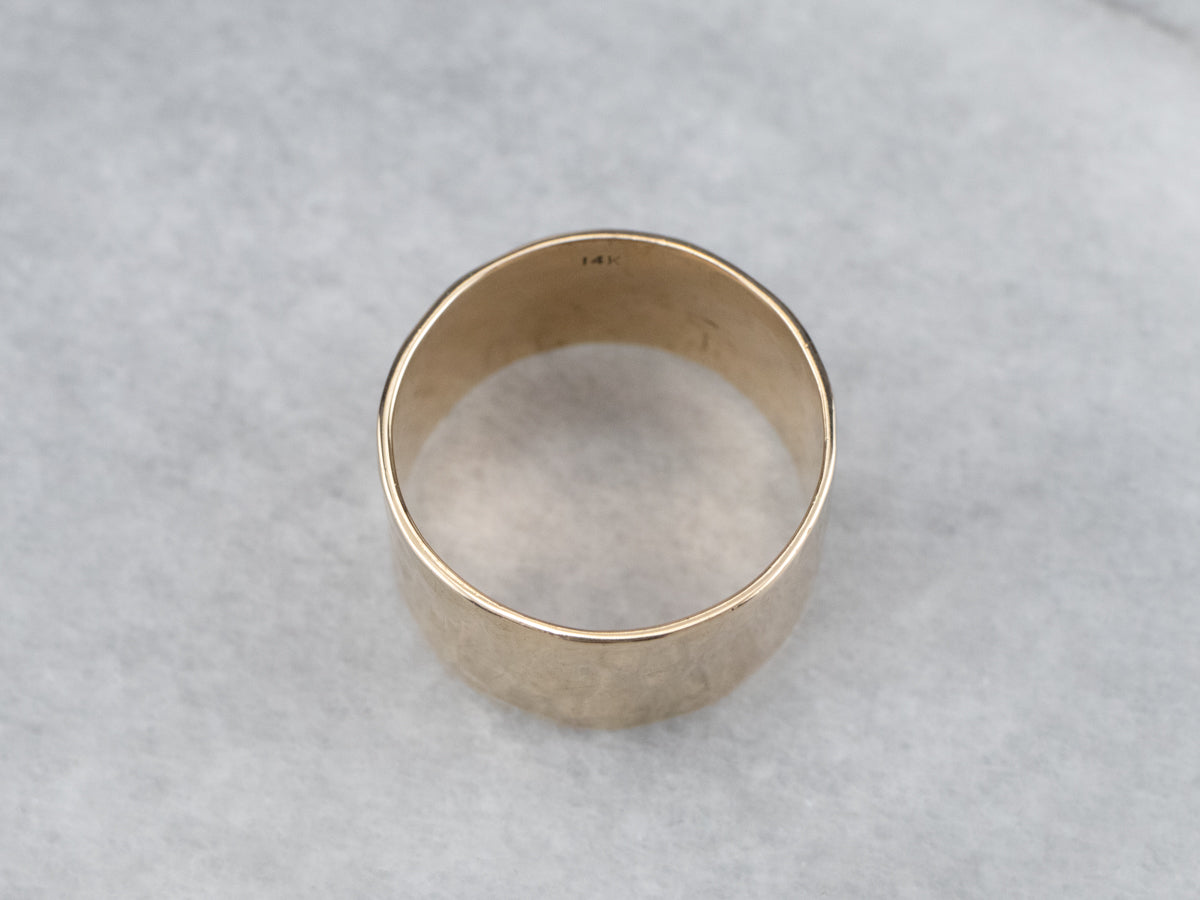 Unisex Hammered Finished Gold Band