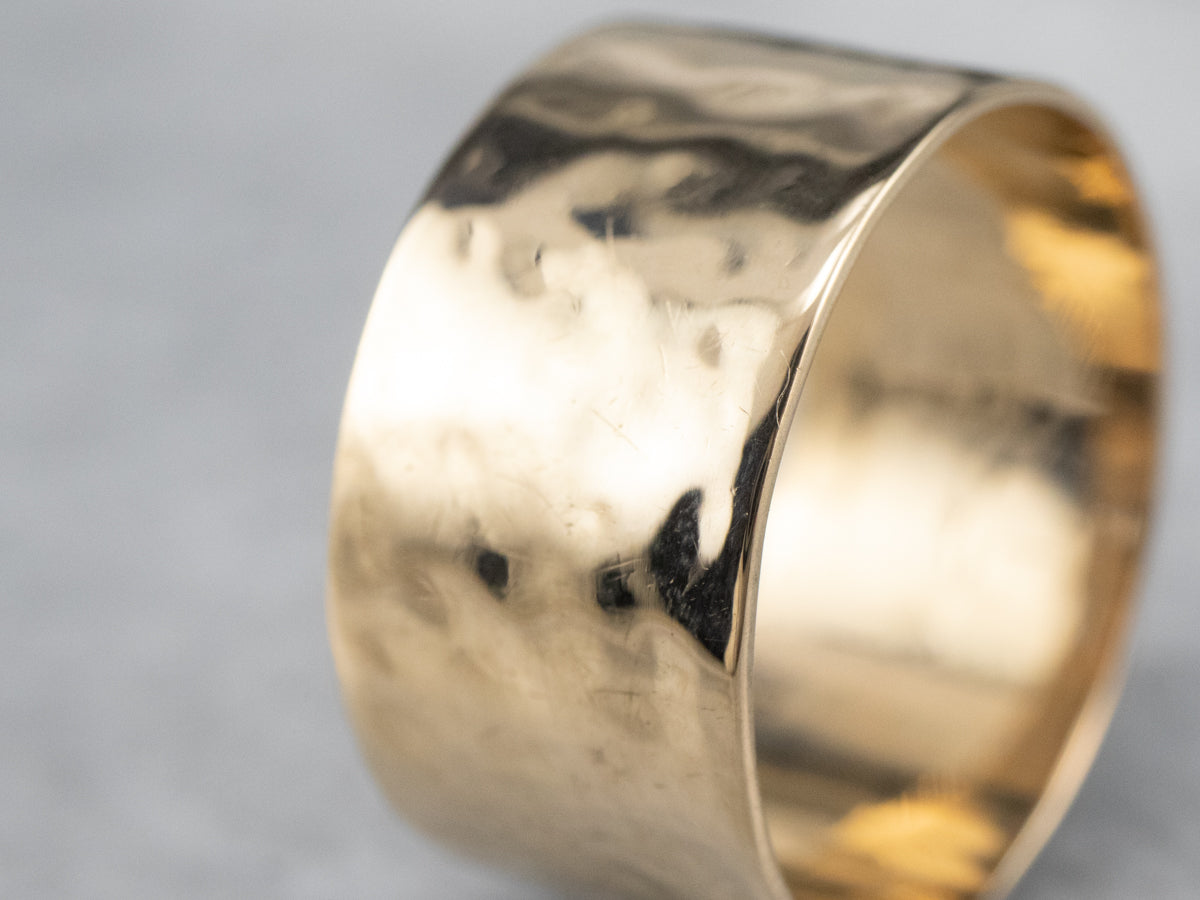 Unisex Hammered Finished Gold Band