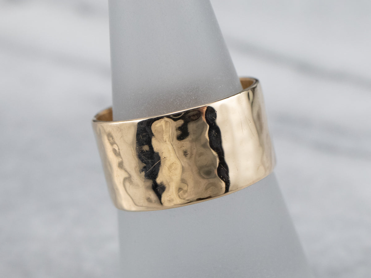 Unisex Hammered Finished Gold Band