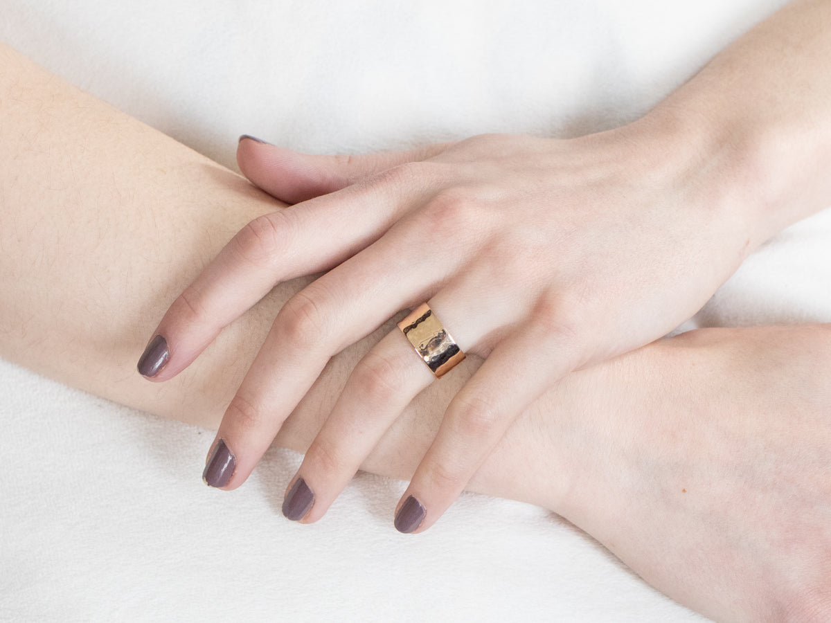 Unisex Hammered Finished Gold Band