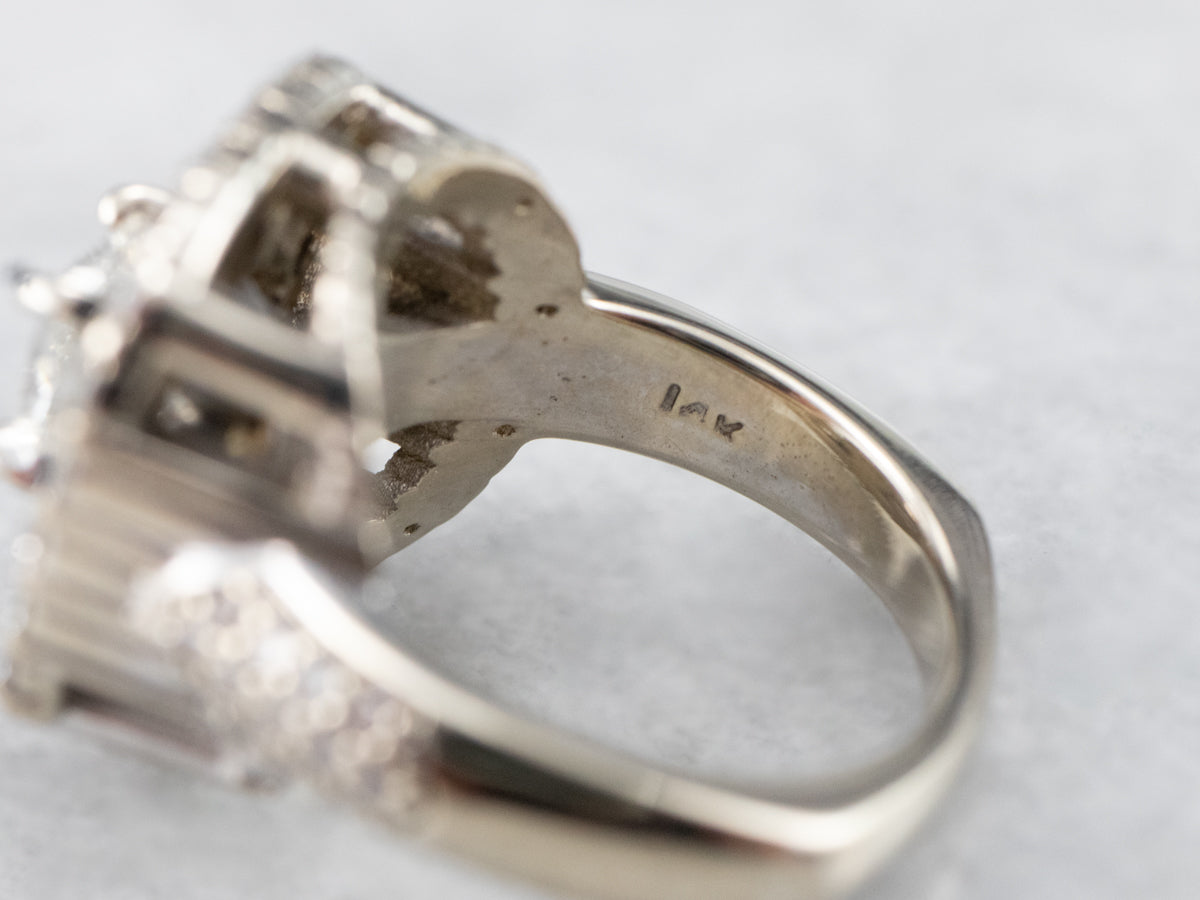 Anillo de compromiso con doble halo de diamantes