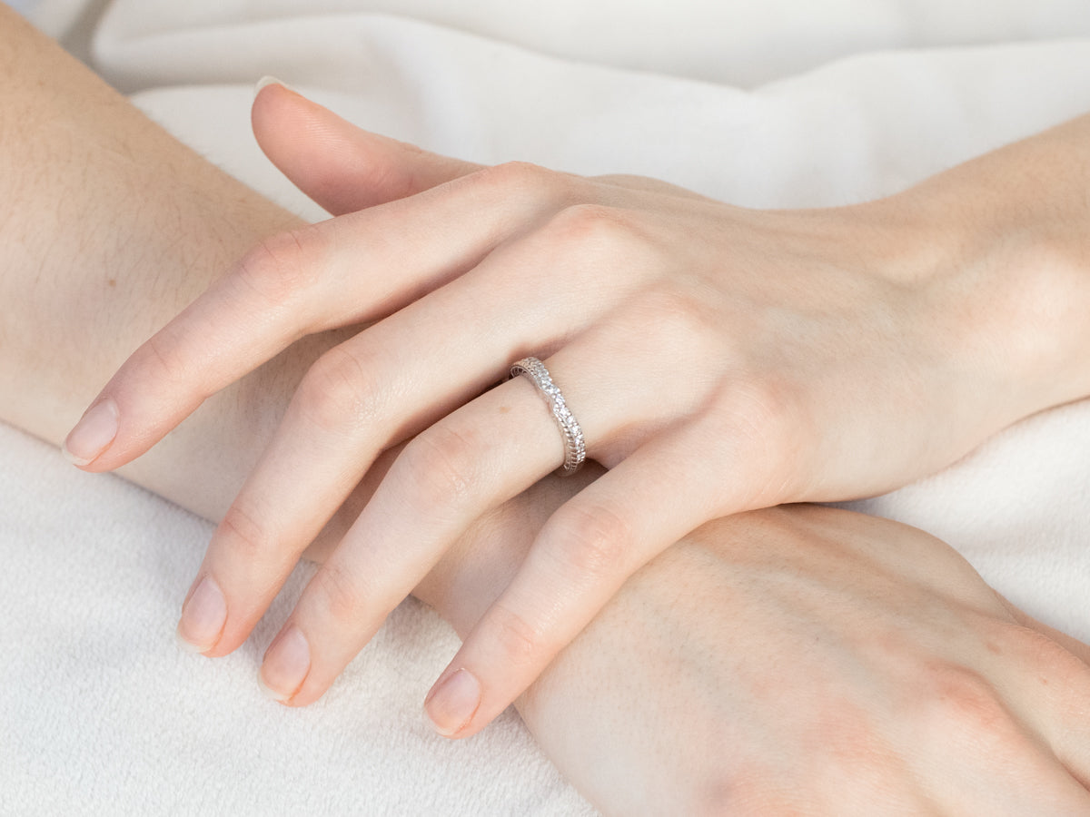 Engraved Diamond Contour Band