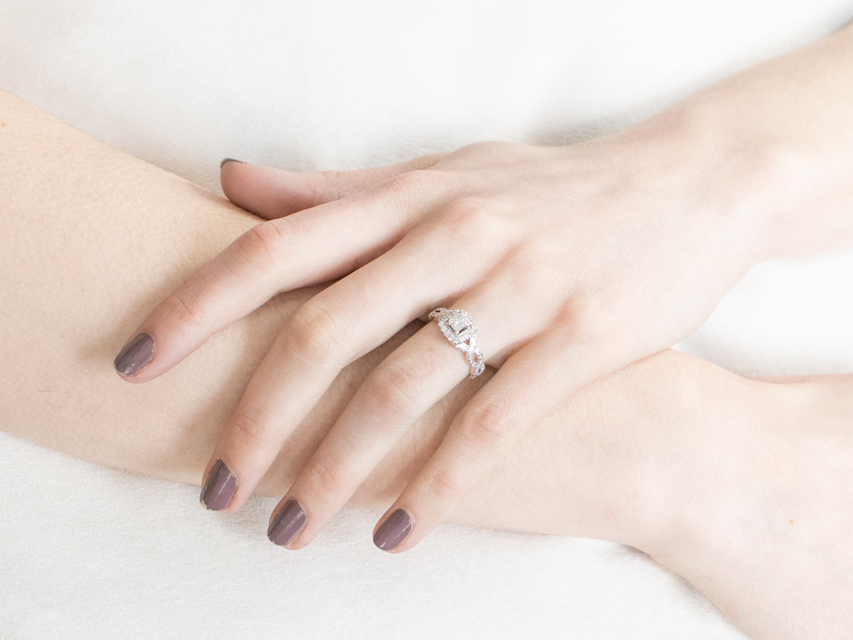 Modern Neil Lane Diamond Engagement Ring